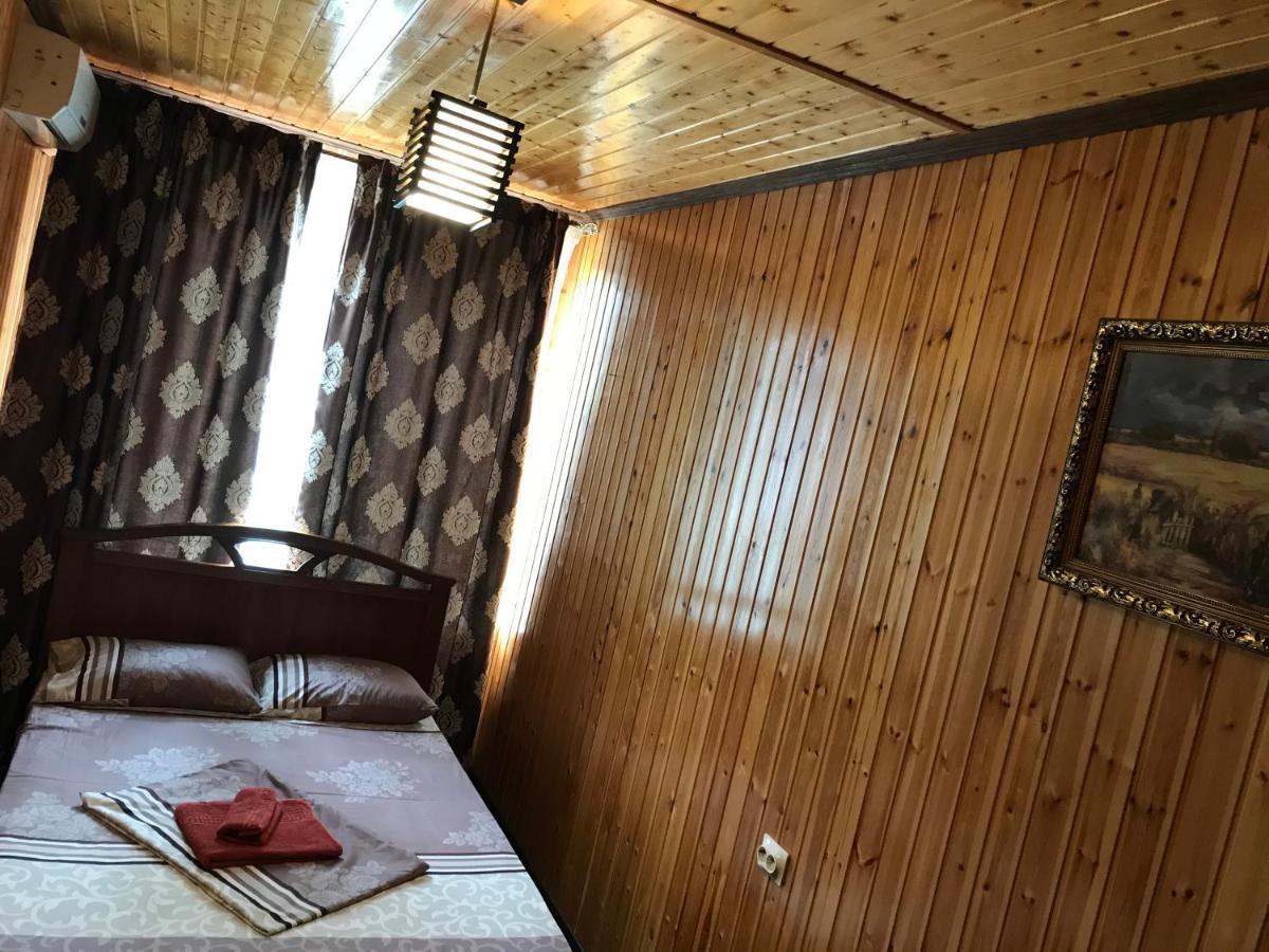 Бархат Gantiadi Exterior foto