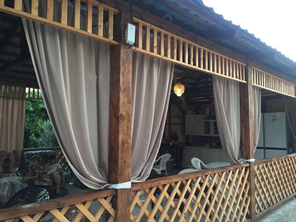 Бархат Gantiadi Exterior foto