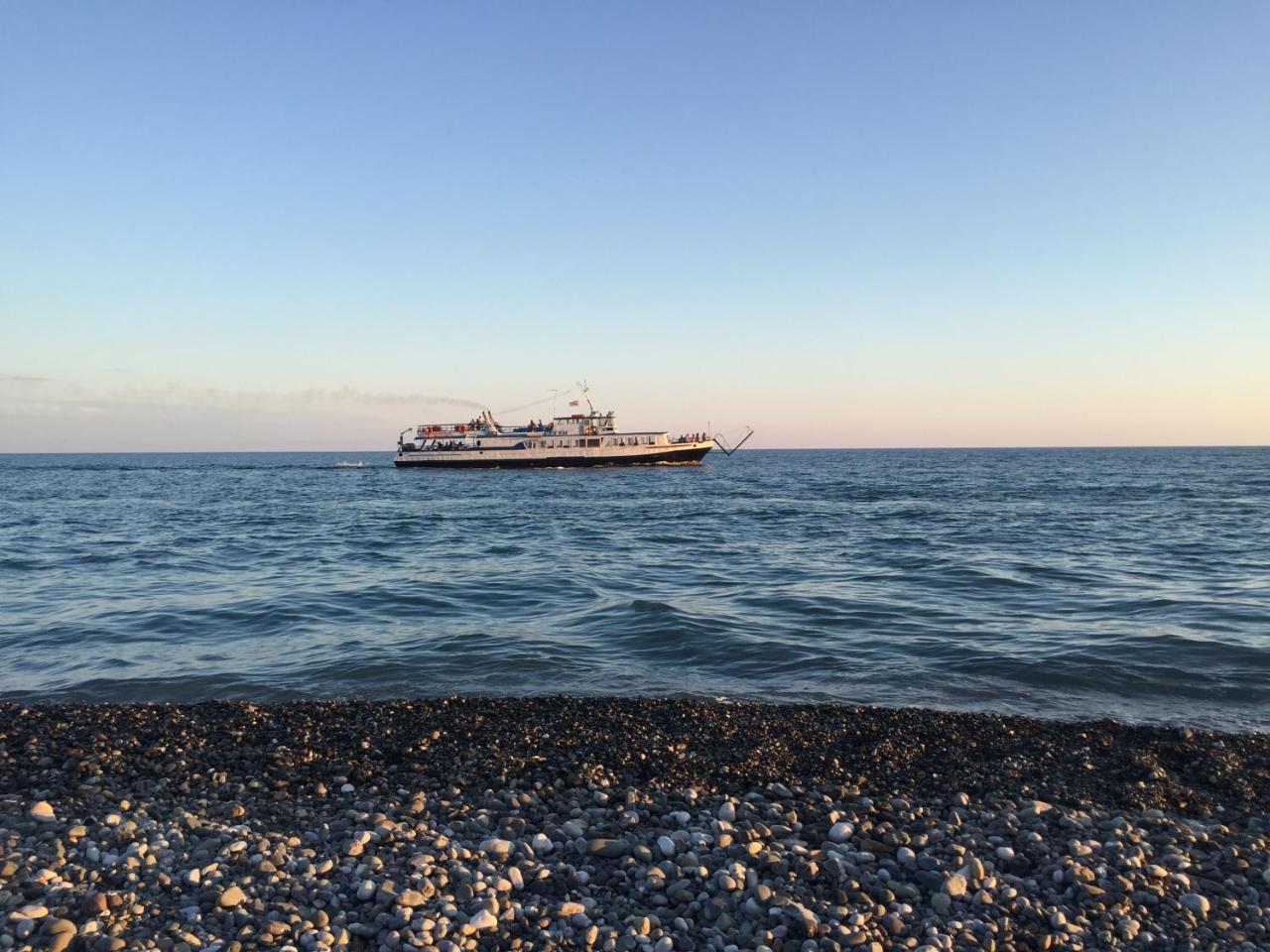 Бархат Gantiadi Exterior foto